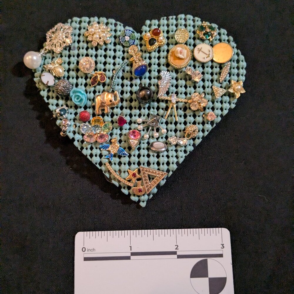 Single stud earring lot